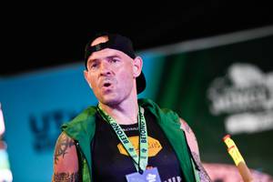 BIB: 100
                            <button type="button" onclick="openModal(21897968)" class="btn btn-primary btn-sm float-right btn-popup" data-toggle="modal" data-target=".modal-high-quality">
                        <i class="fas fa-shopping-cart"></i> Add to Cart
                    </button>
                                            <button type="button" onclick="isThisMe(21897968, true)" class="btn btn-success btn-sm float-right btn-popup btn-isme hidden" data-toggle="tooltip" data-placement="bottom" title="นี่คือรูปของคุณใช่ไหม คลิกที่นี่เพื่อเอาเข้าอัลบั้ม">
                        <i class="fas fa-plus"></i> Add to album
                    </button>
                    <button type="button" onclick="isThisMe(21897968, false)" class="btn btn-warning btn-sm float-right btn-popup btn-isnotme hidden">
                        <i class="fas fa-ban"></i> Remove from album
                    </button>